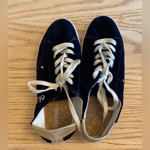 Soludos sneakers dark blue velvet with Ciao Bella written - size 7.5 - Picture 2 of 4